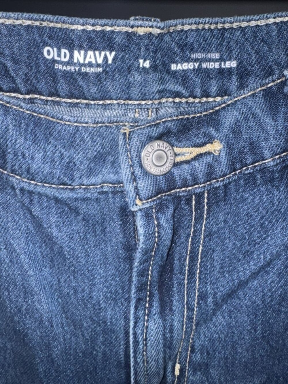 Old Navy High-Rise Baggy Wide-Leg Drapey Jeans Size 14 Medium Wash - Picture 3 of 3